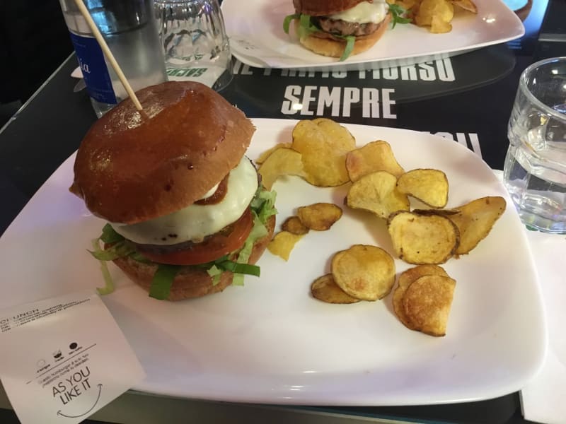 Ham Holy Burger Milano Brera, Milan