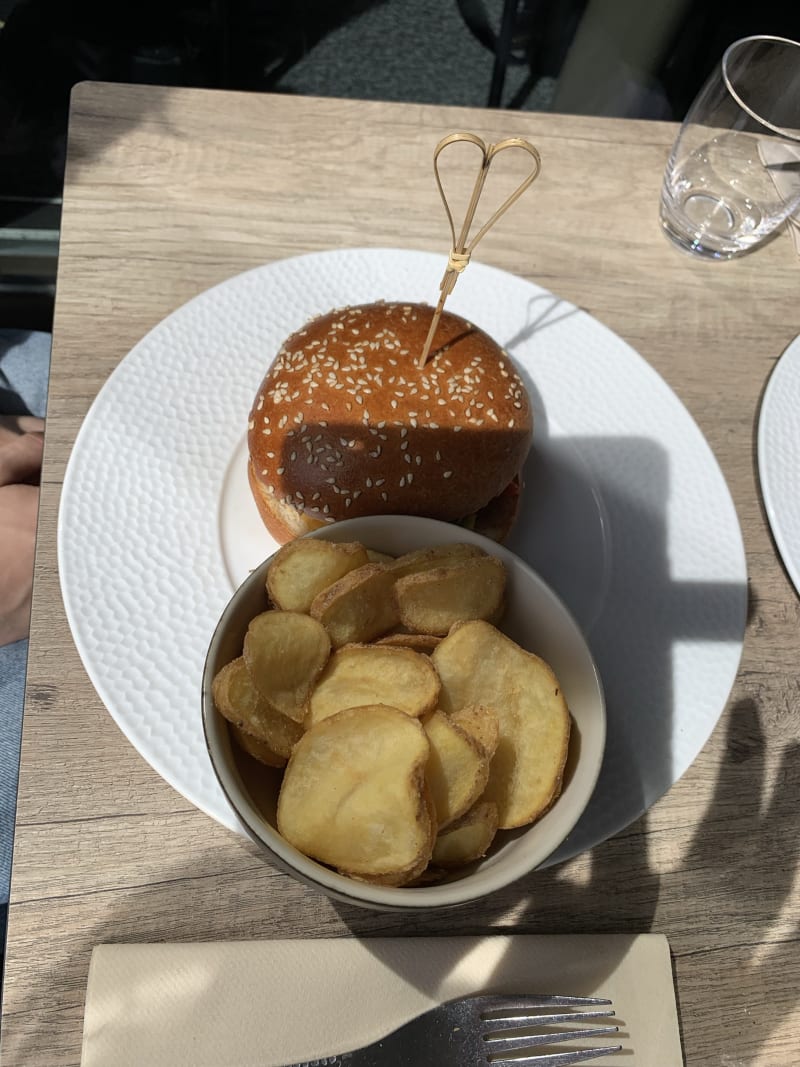 Le Bistro Parisien, Paris