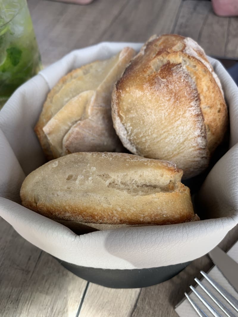 Le Bistro Parisien, Paris