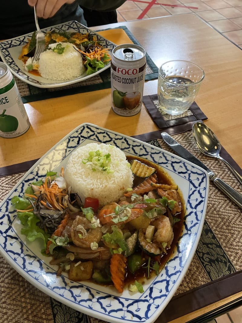 Oy Isan Thai Food, Lausanne