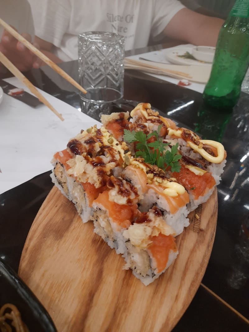 Miza Sushi, Pompei