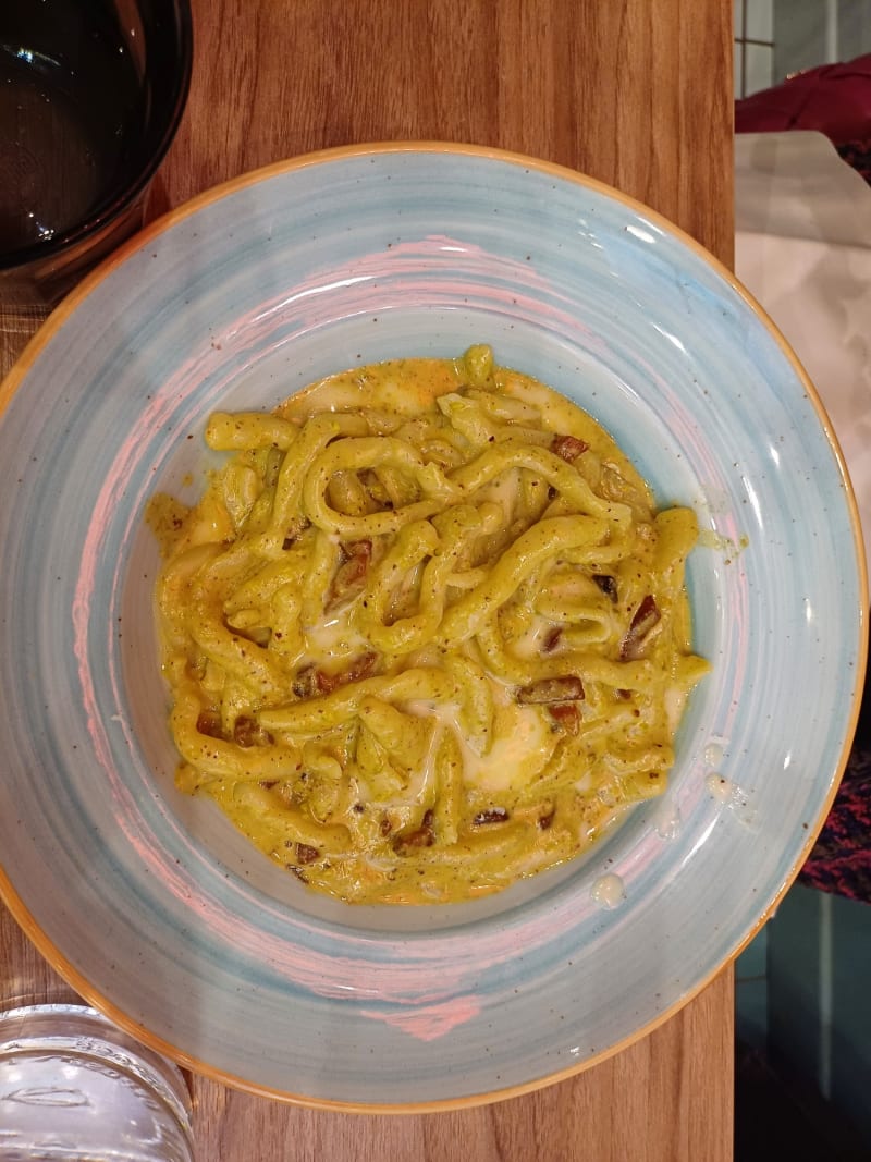 Fresca Pasta Club, Milan