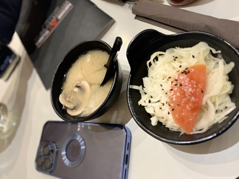 SOUPE MISO ET SALADE DE CHOUX - Nems et Sushi, Paris