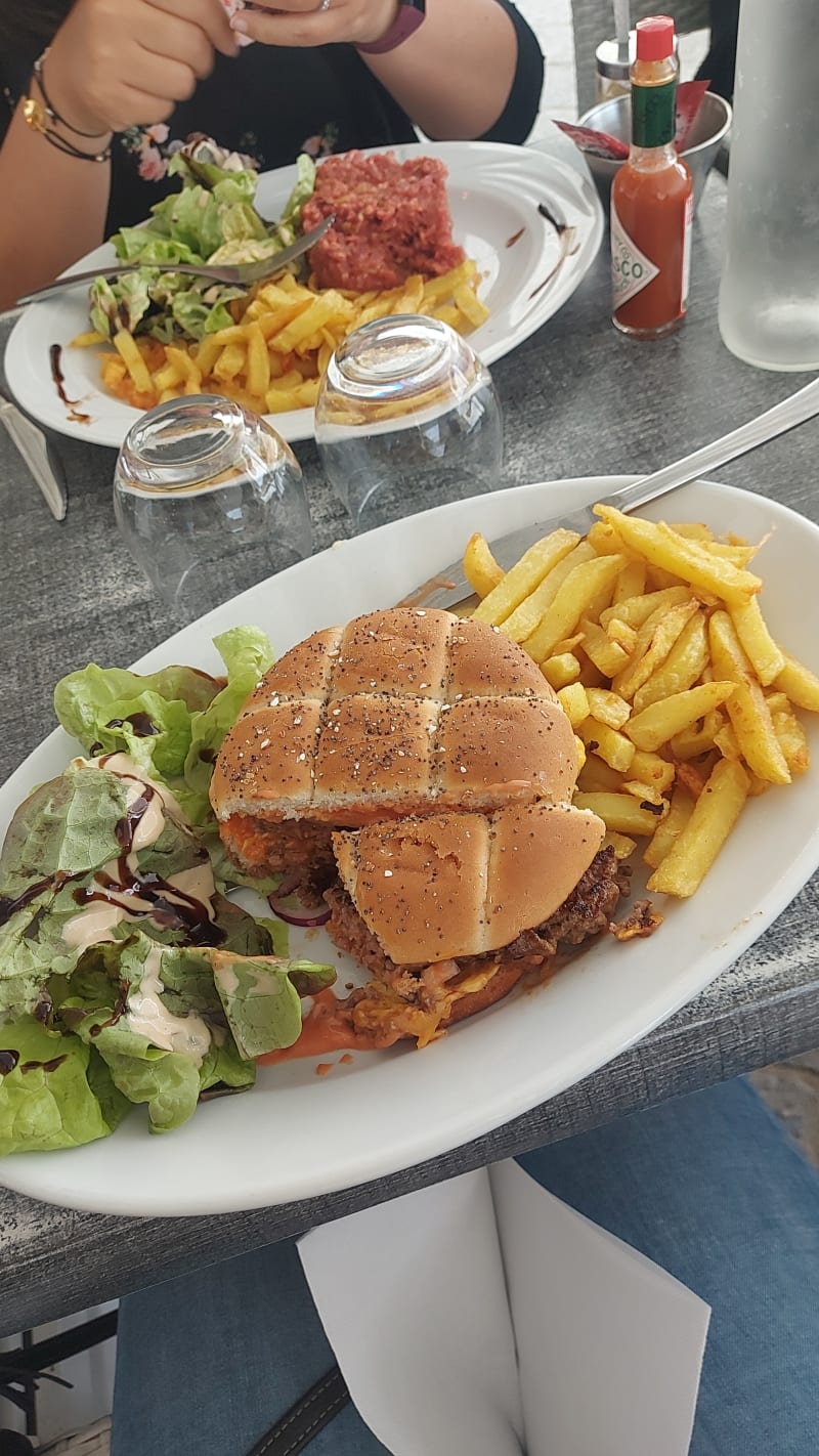 Burger - Les Grands Moulins, Pantin