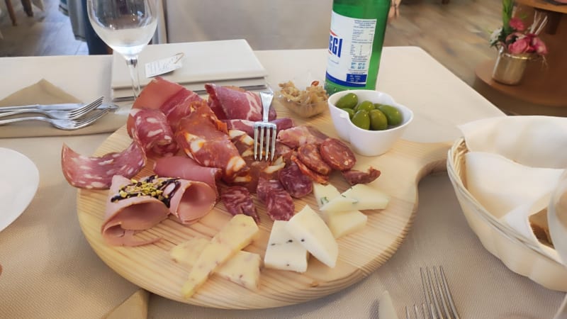 Antipasto misto a km 0 - Ristorante Viecce A Trova, Fiuggi