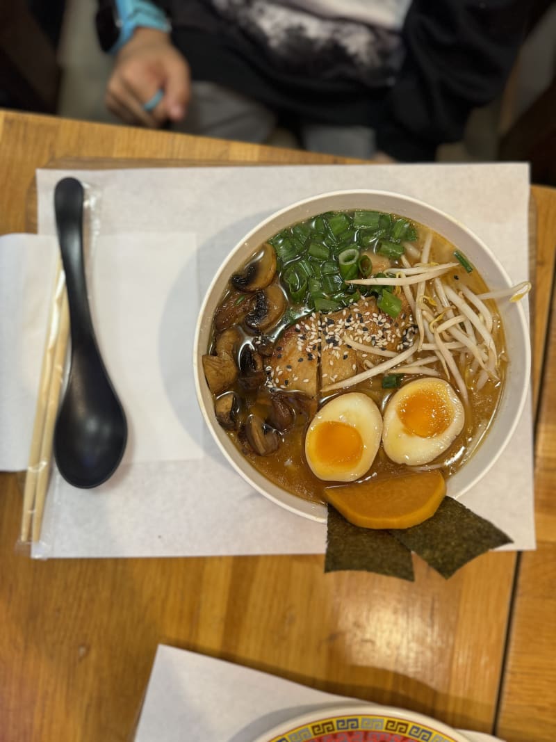 Restaurant Boken Manga Bar Bubble Tea et autres à Paris Menu