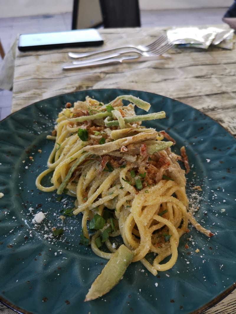 TONNARELLI COLATURA DI ALICI E CARCIOFI FRITTI - APPIZZATO HOSTARIA DEL MARE