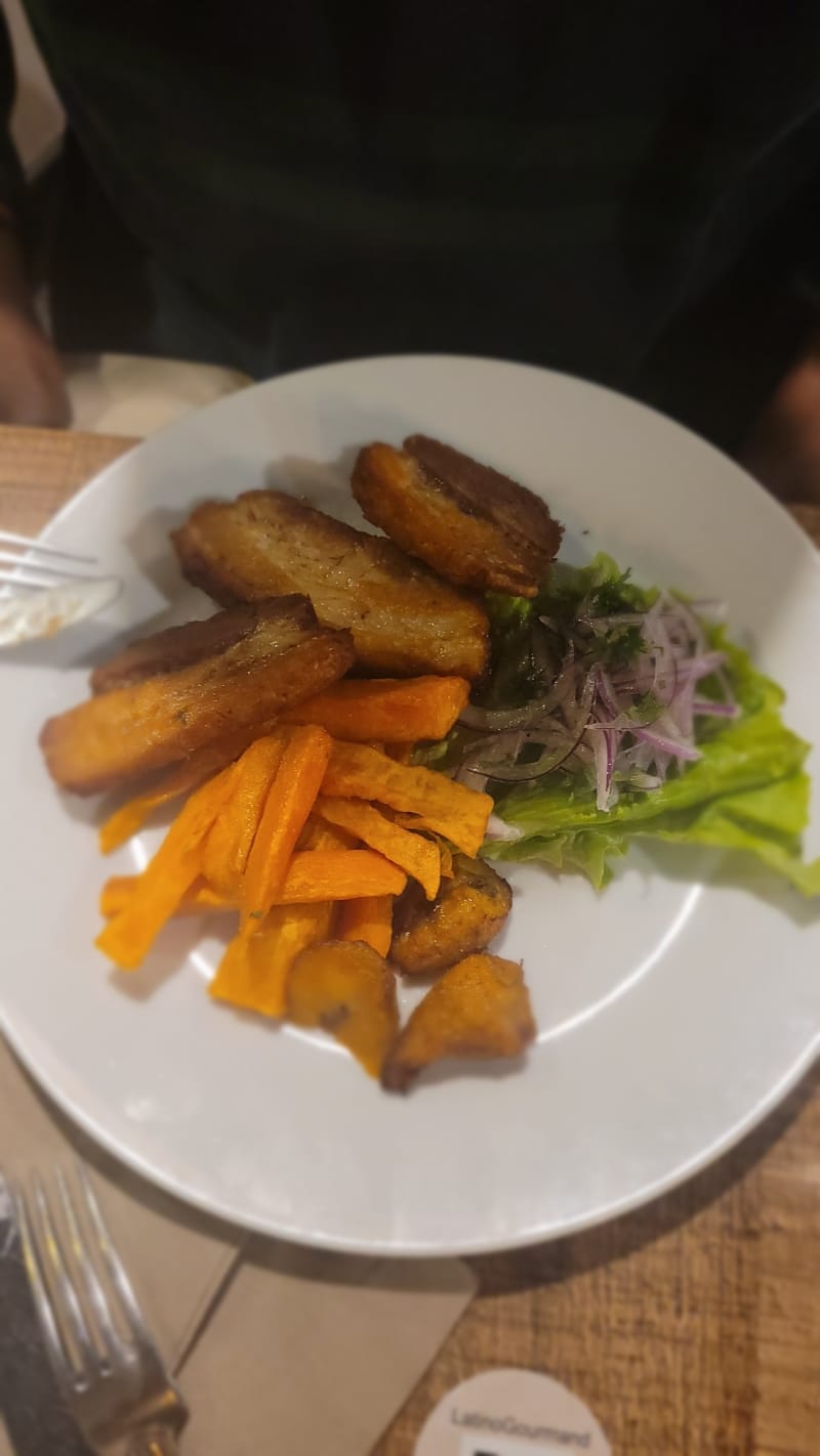 Latinogourmand la Glacière, Paris