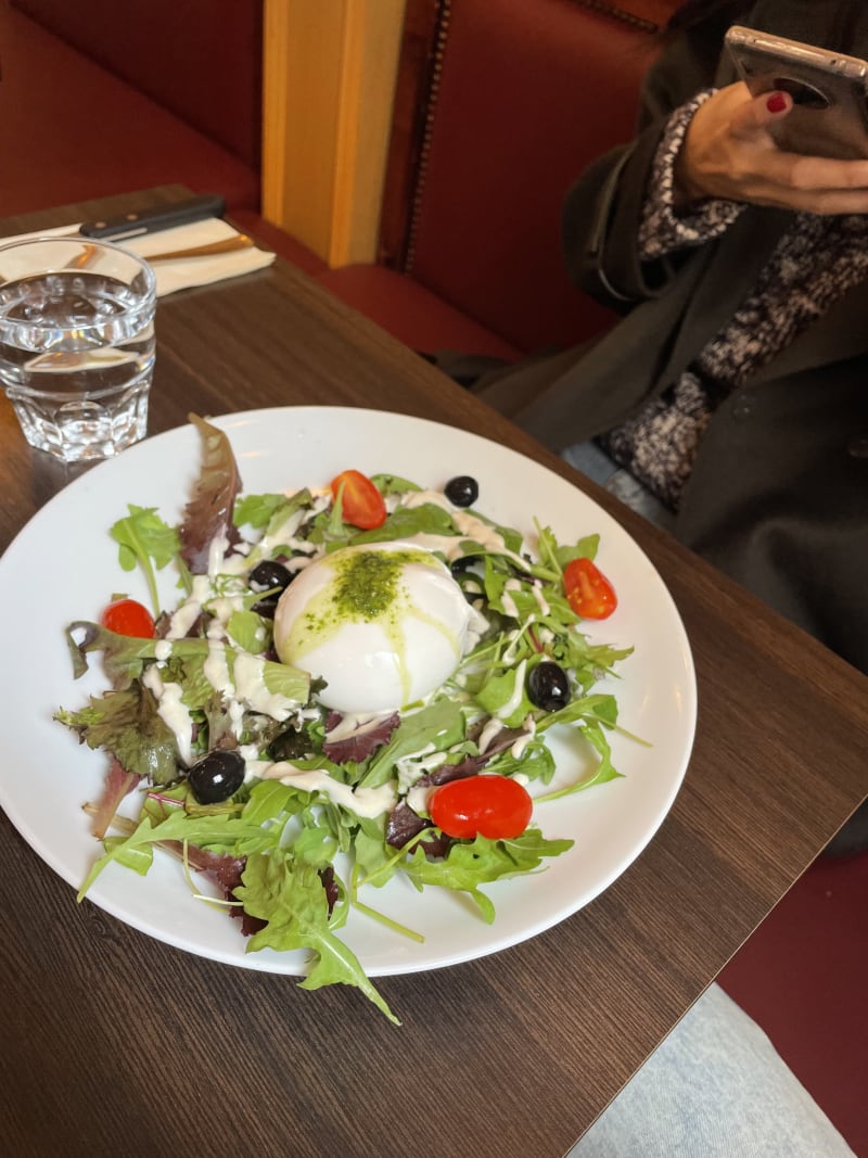 Cacio E Pepe, Paris