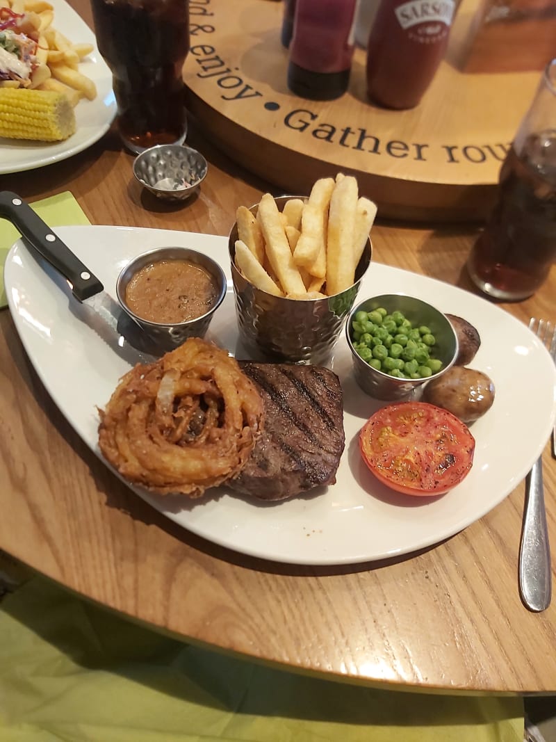 Harvester Swindon in Swindon Restaurant Reviews, Menus, and Prices