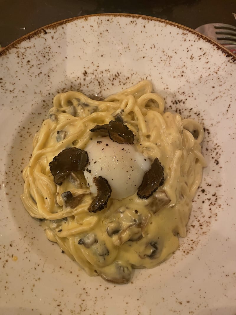 Pasta Non Basta - Alvalade, Lisbon