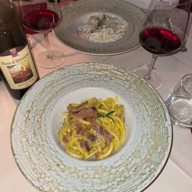 Pici cacio e pepe  - Trattoria Vasari, Florence