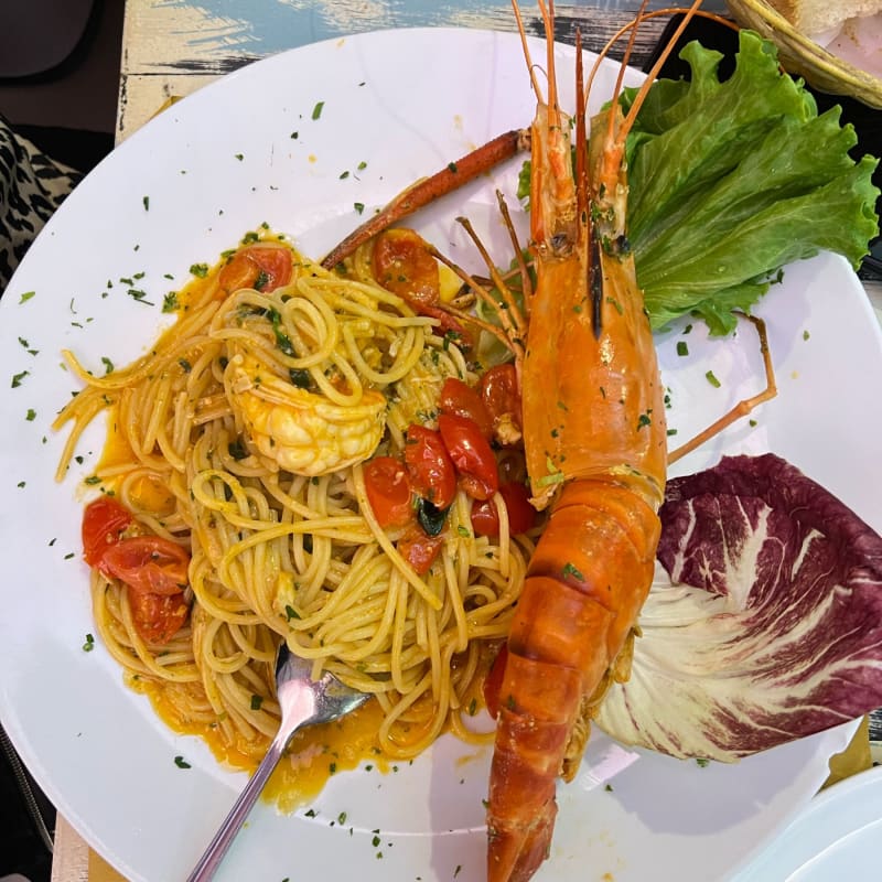 Spaghetti con gamberoni blu gigante  - 80 Voglia di Pesce - No menu fisso e pizzerie, Lainate