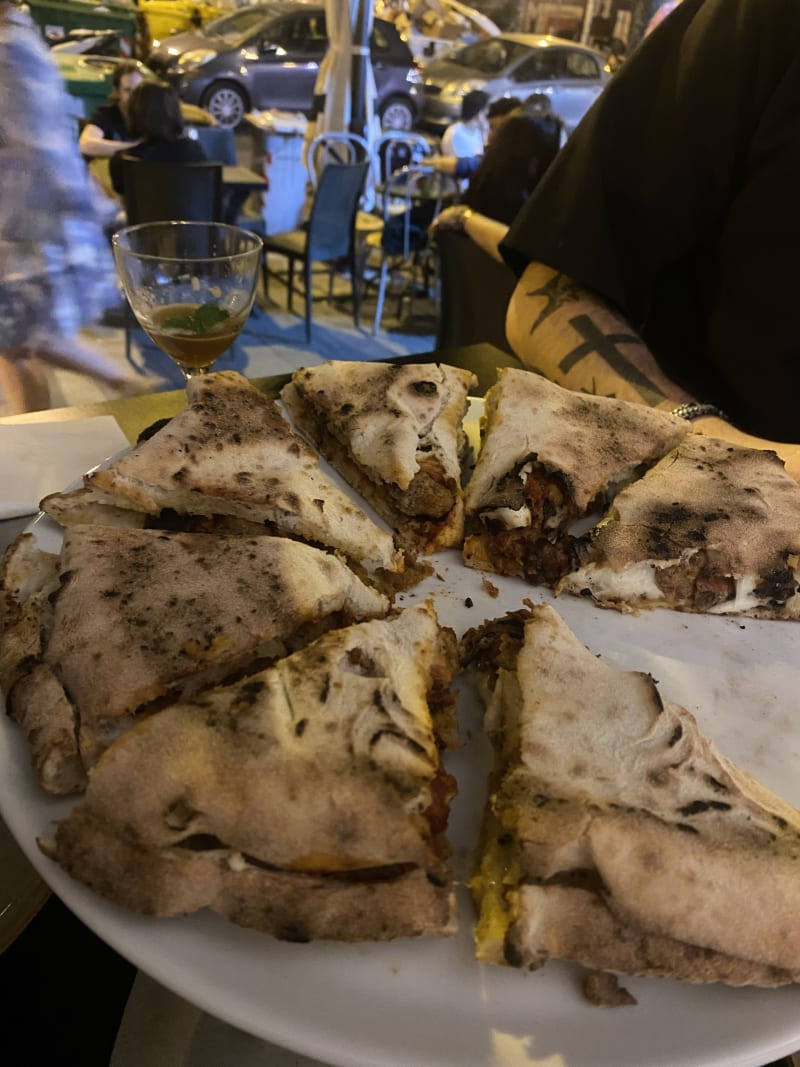 Hydra - Pizza Cocktail Club, Naples