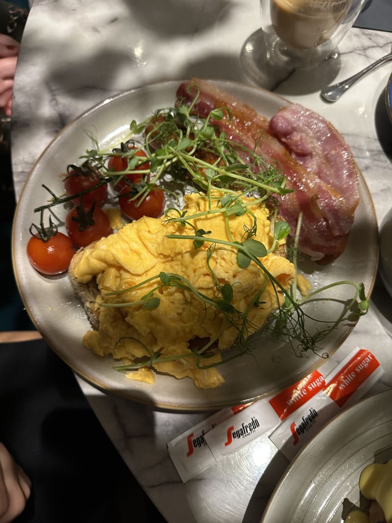 Violas in London Restaurant Reviews, Menus, and Prices TheFork