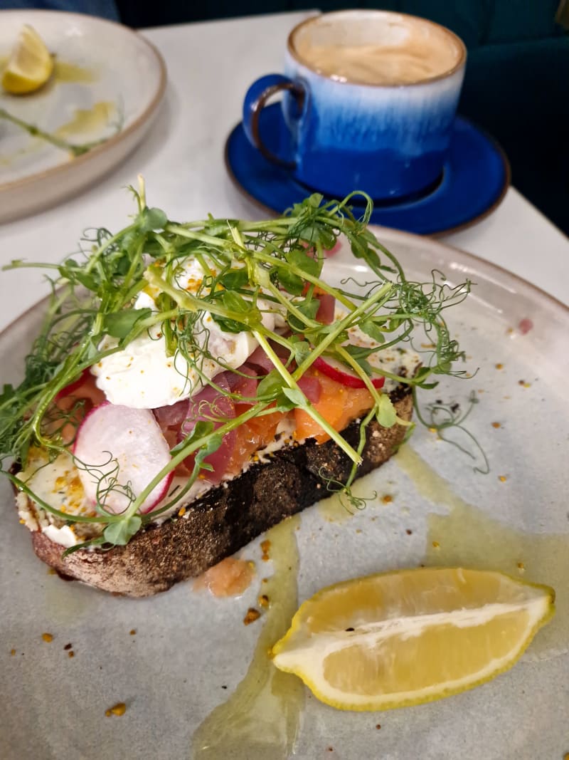 Violas in London Restaurant Reviews, Menus, and Prices TheFork