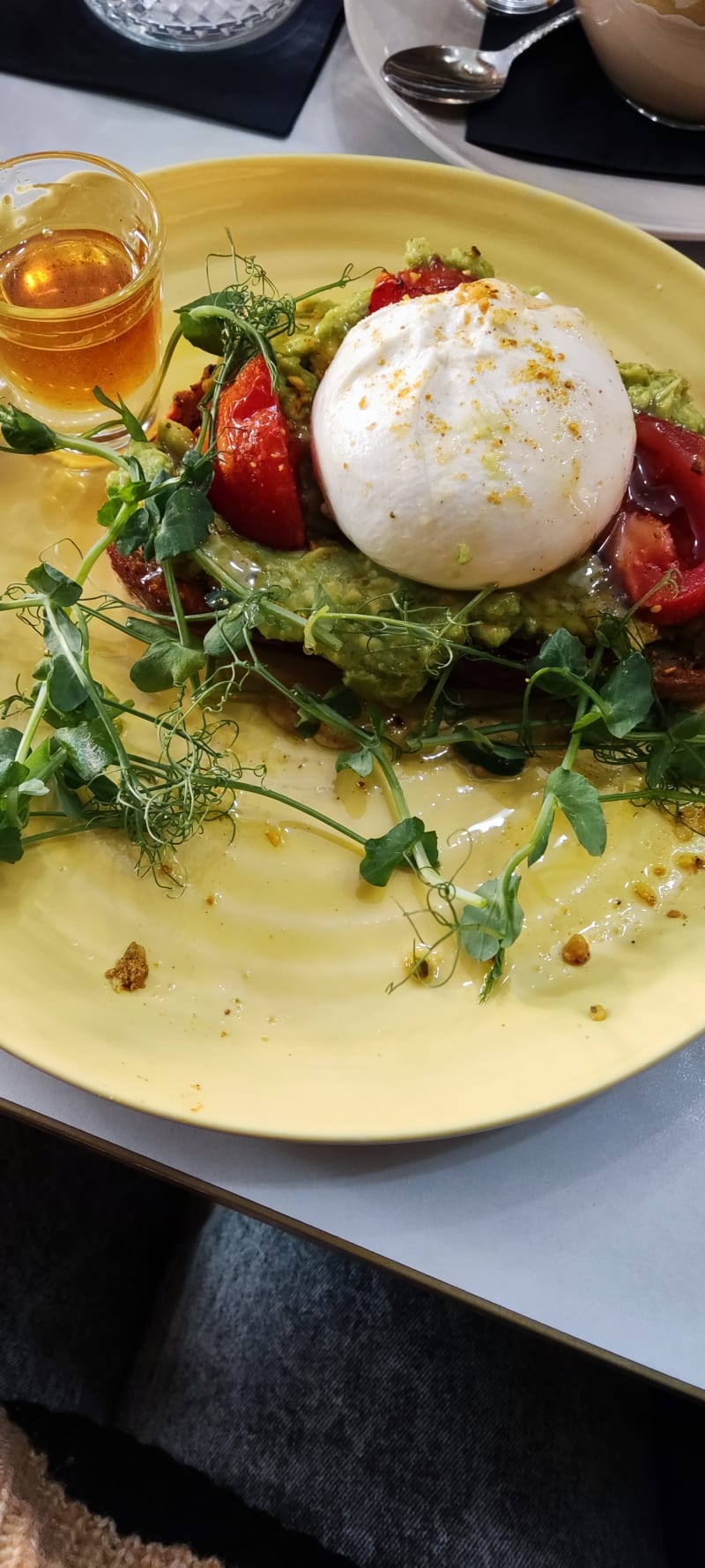 Violas in London Restaurant Reviews, Menus, and Prices TheFork