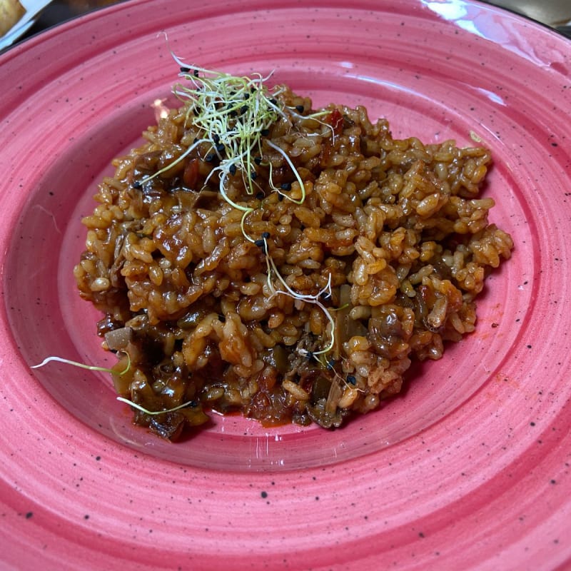 Un estupendo arroz saludable y sabroso como segundo plato dentro del menú del día  - Omnia Cafe-Bar, Mataró