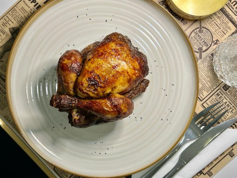 Restaurant THE 3 MUSKETEERS à Paris Menu, avis, prix et réservation