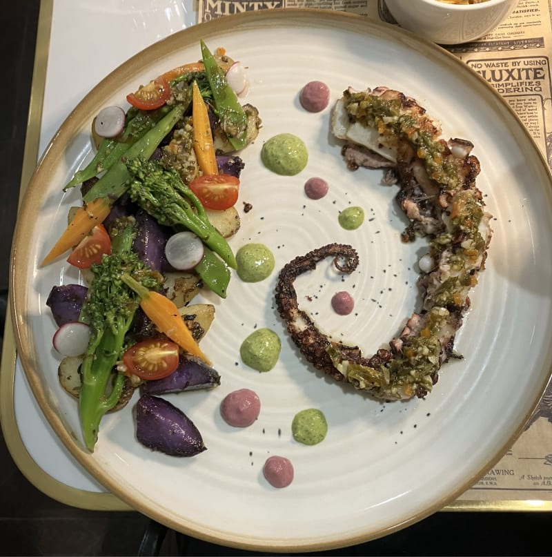 THE 3 MUSKETEERS in Paris Restaurant Reviews, Menu and Prices TheFork