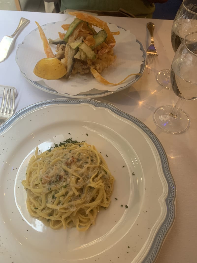 Pasta Spider Crab & Fried seafood - Al Paradiso, Venice