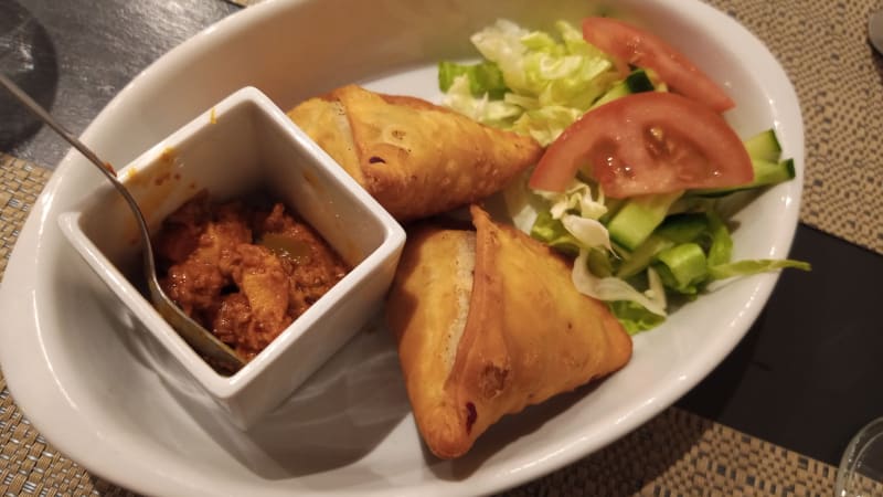 Samosas - Salsabeel, Geneva