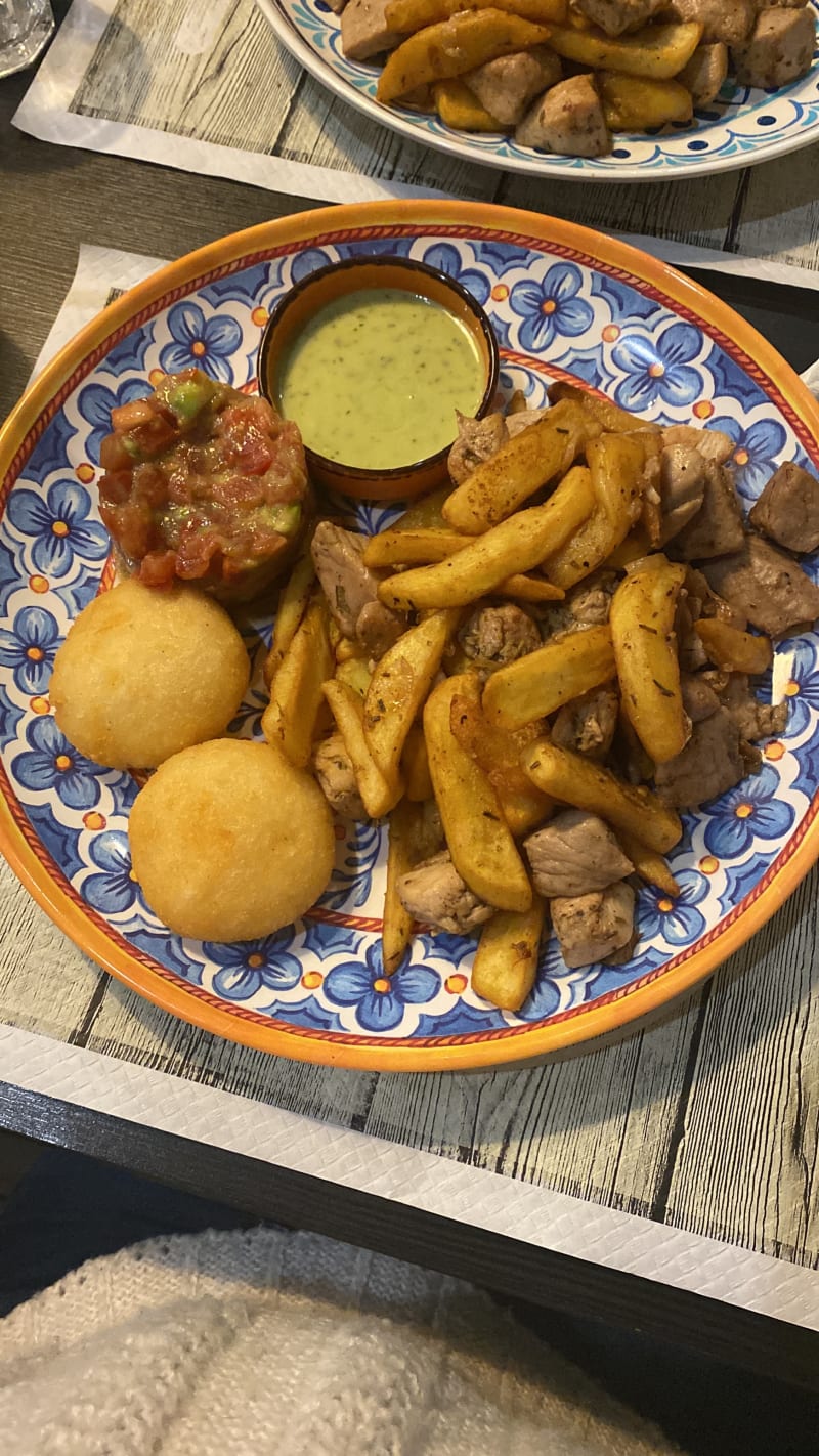 Arepa'z ristorante venezuelano, Milan