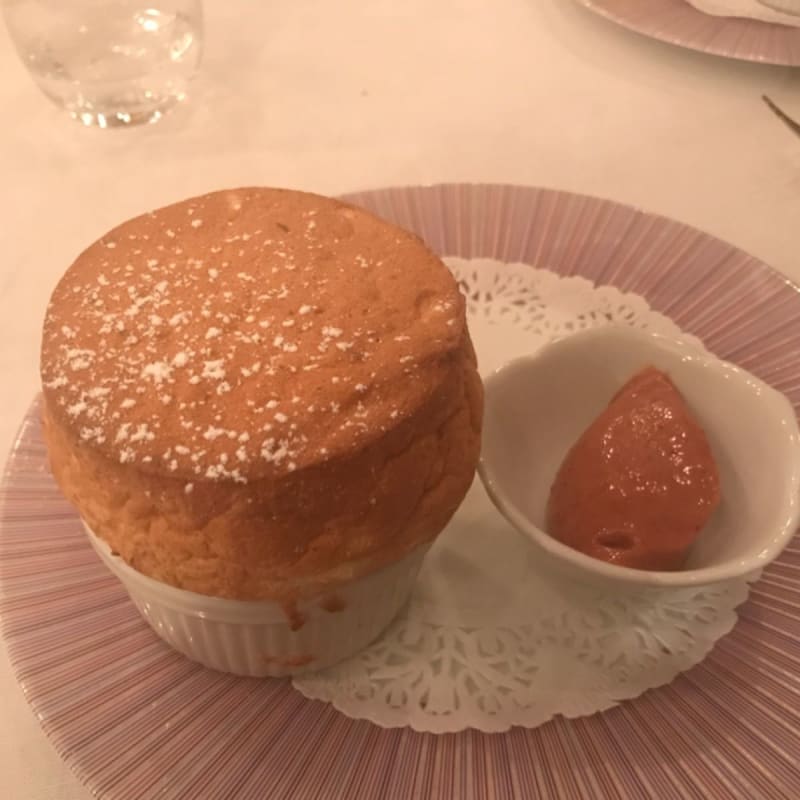 Soufflé chaud parfumé à la vanille - Le Pergolèse - Stéphane Gaborieau, Paris