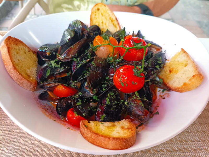 Zuppa di Cozze - Caffe del Duomo Taormina, Taormina