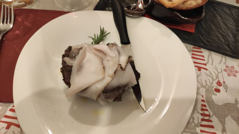 Filetto di Manzo al Lardo di Cinta Senese - Al Fierale ToscanaGrill, Pienza