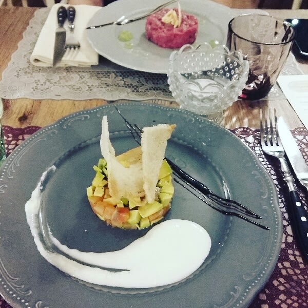 Tartare di Salmone e Avocado  e Tartare di manzo - Grappasonni dal 1908, Rome