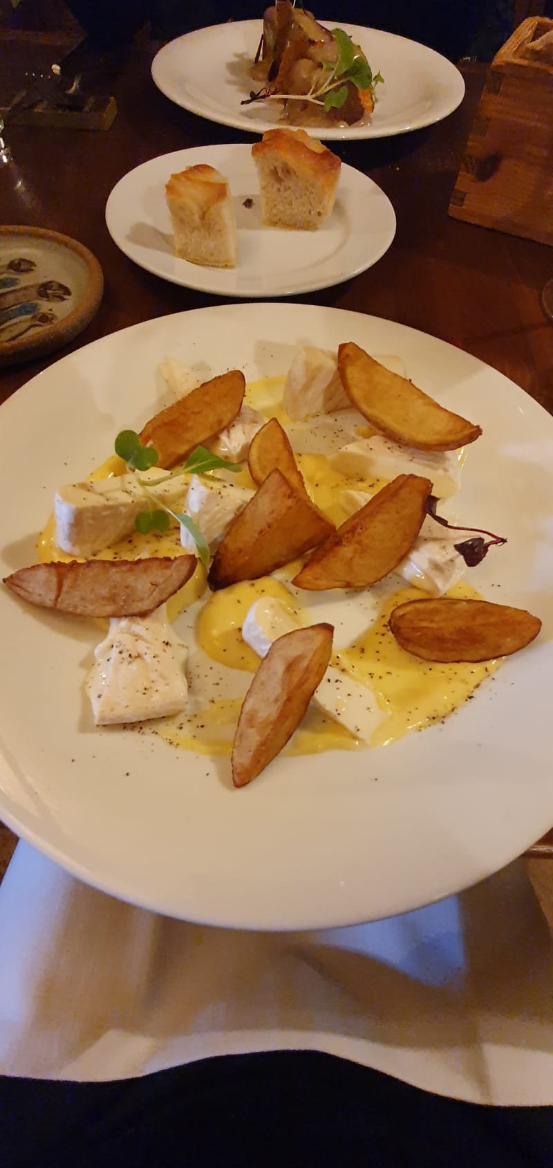 Tuma, patate e aioli - Locanda del Falco