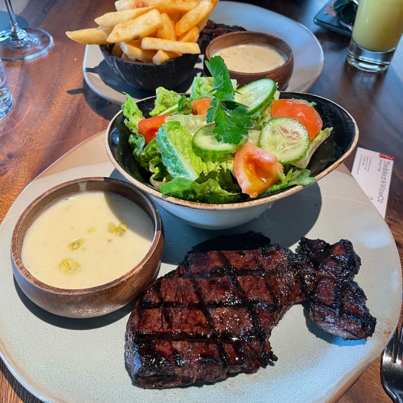 The Meat & Wine Co. Canberra a Canberra (ACT) Menu, prezzi, immagini