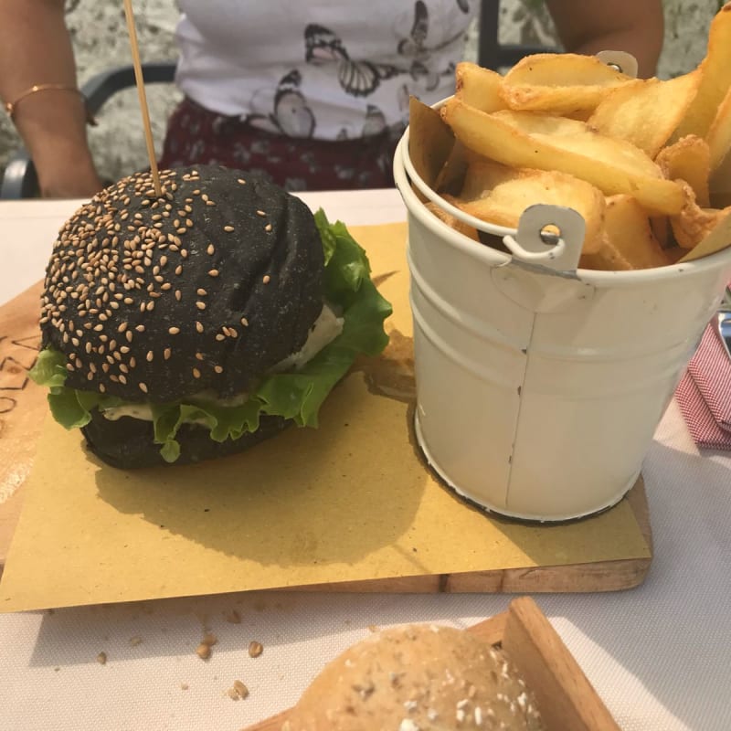 Hamburger con pesce persico  - Casa Aquadulza