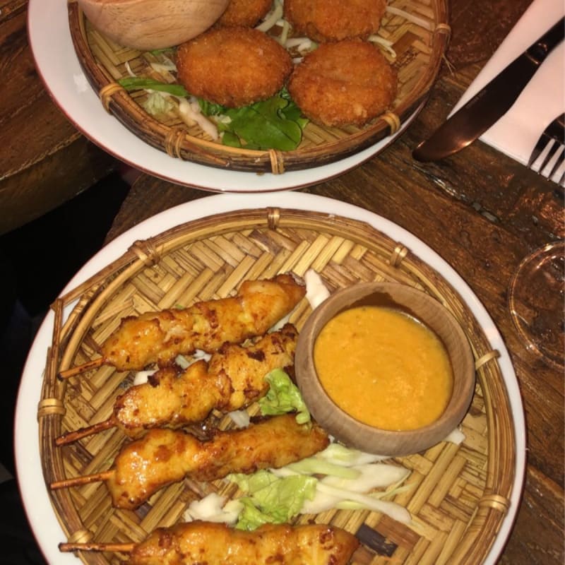 Brochettes de poulet & beignets de crevettes  - Chime Thai, Chatou