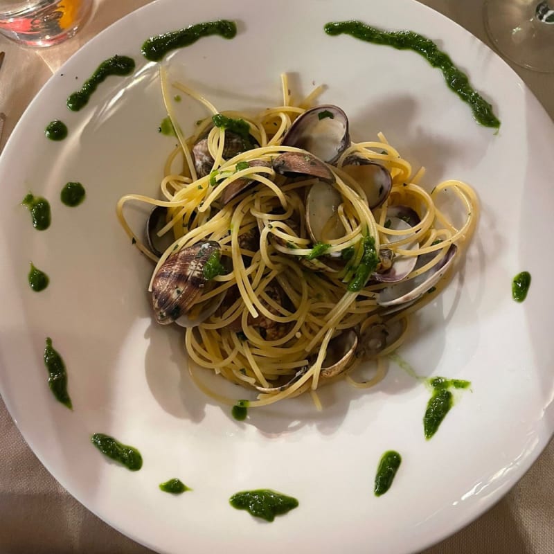 spaghetti a vongole  - RISTORANTE PIZZERIA Vai...Mo, Peschiera Del Garda