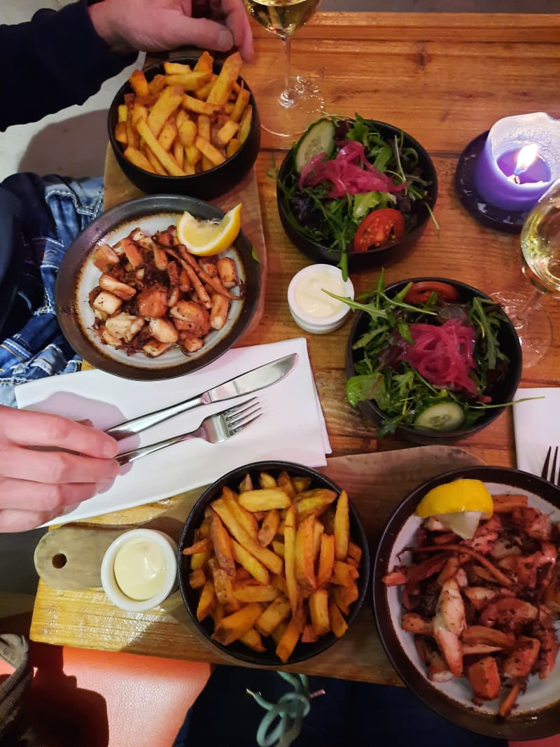 Aan Tafel - bij Landmarkt, Amsterdam