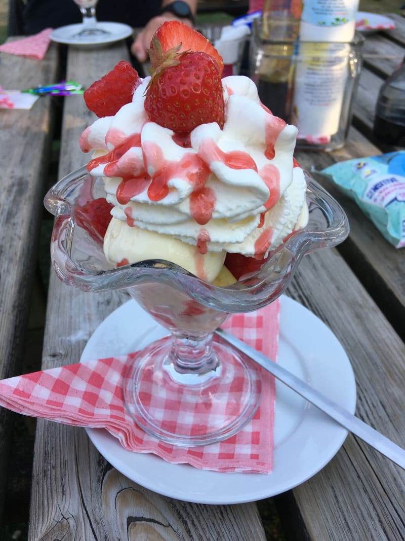 Sorbet met vers fruit  - Pannenkoekenhuus Marle, Hellendoorn