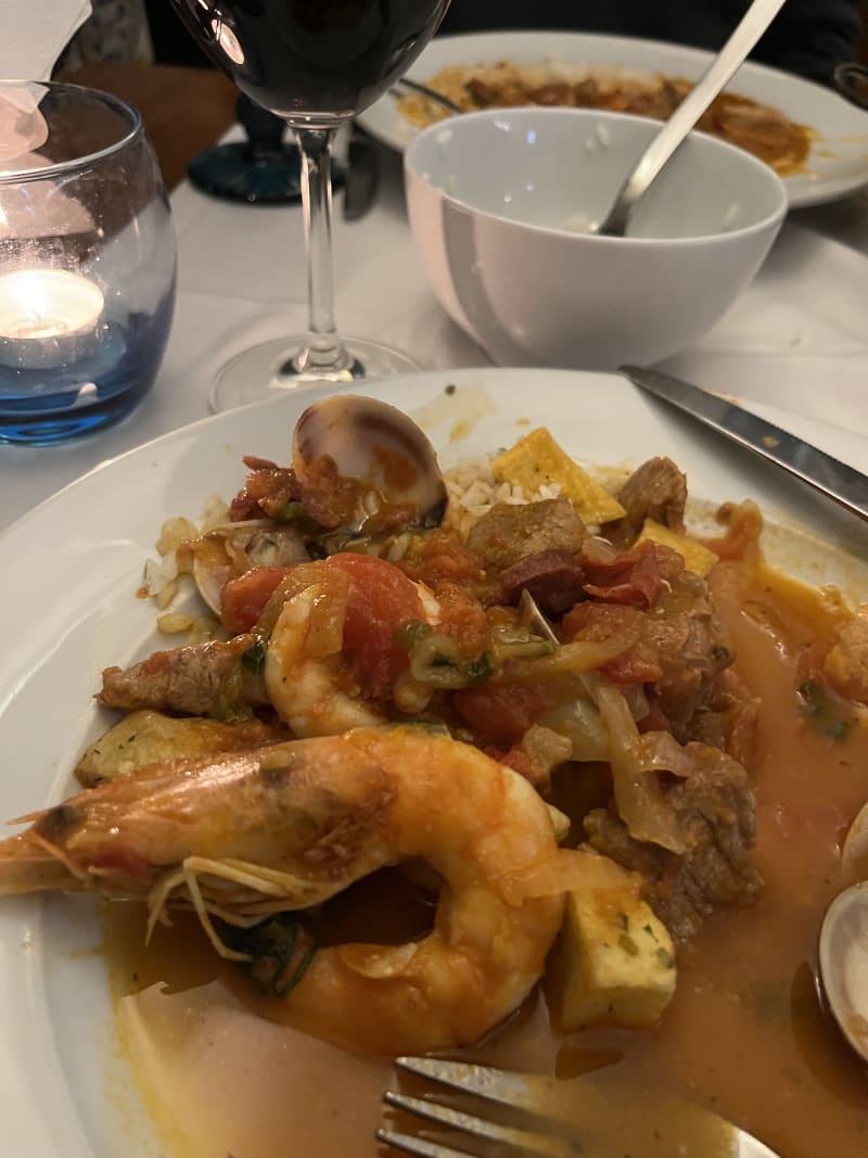 Cataplana de lombinho de porco à farol (2pax) - Farol de Santa Luzia, Lisbon