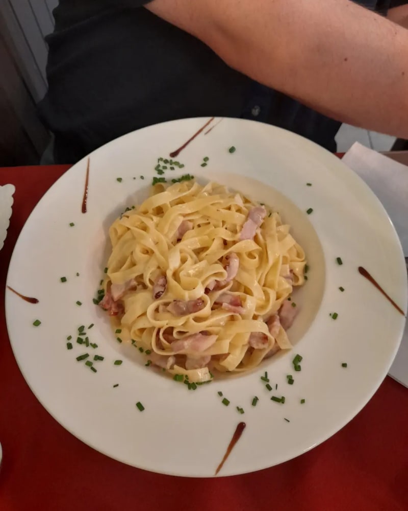 Tagliatelles carbonara - La Charrue