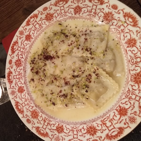 Ravioli con porcini e fonduta di pecorino - Zia Rilla, Rome