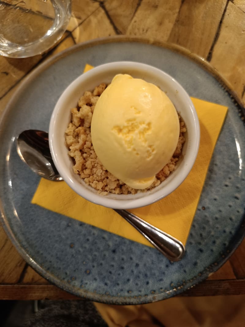 Tavola bottiglieria con cucina, Rome