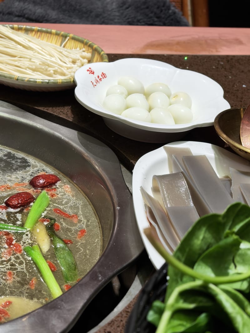 Tianci Chong Qing Farm Hotpot, Rome