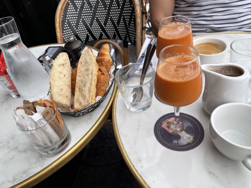 Cafe Delmas, Paris