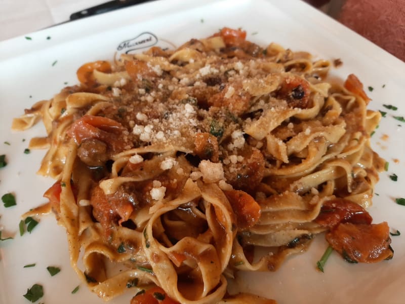 Fettuccine alla lepre - Ristorante Pizzeria Massari