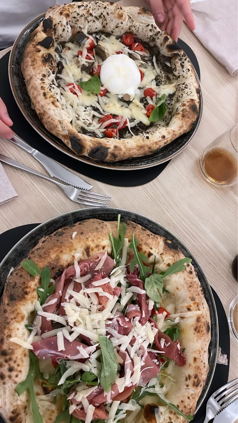 La Rosa Pizza & Cucina