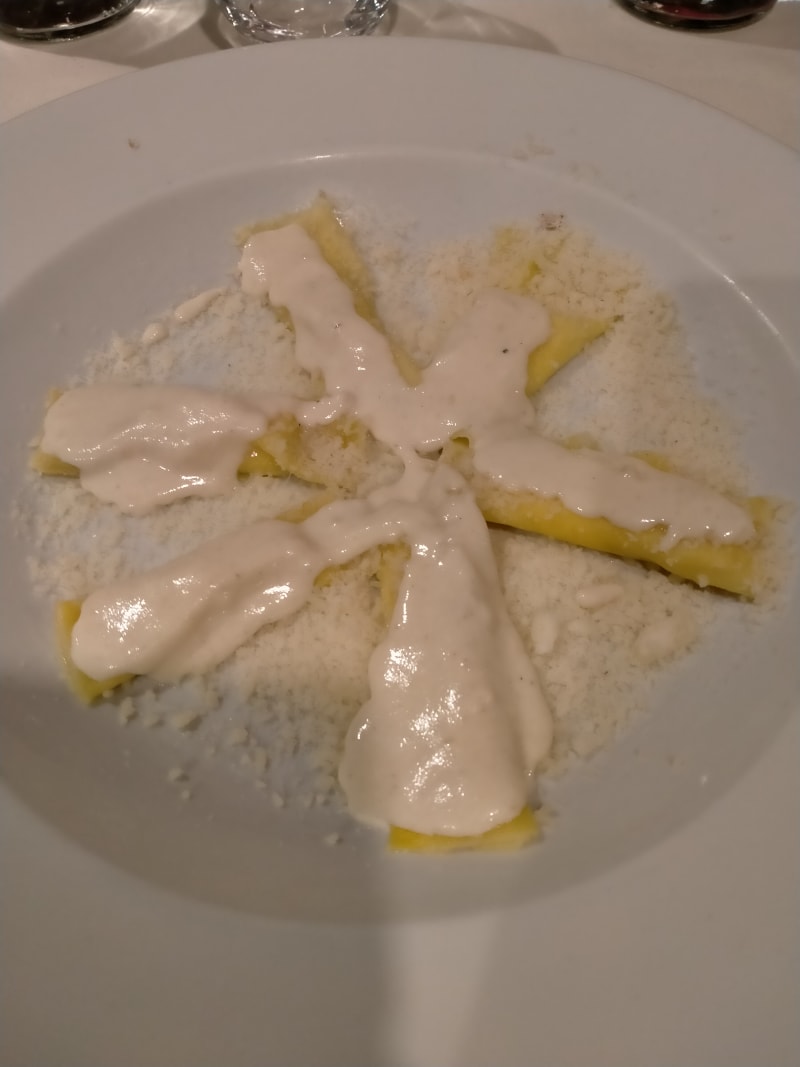 Cannelloni piccolo con ricotta e formaggio - Sarmassa, Bergamo