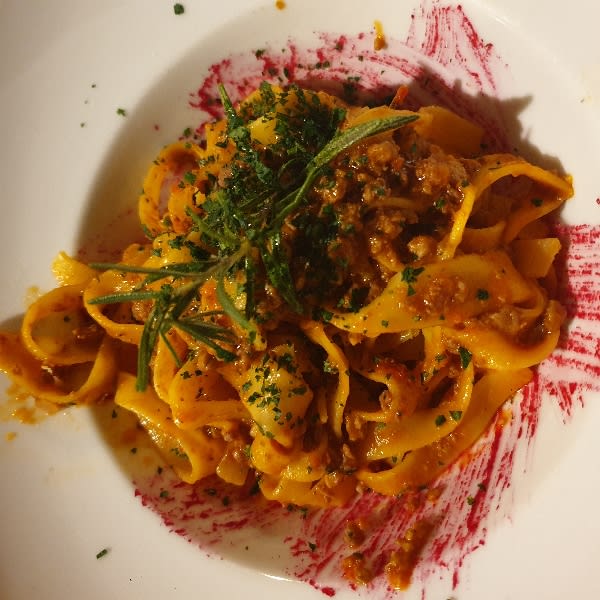 Il miglior piatto di tagliatelle che abbia mai provato - BISTROT DOLCE LUNA, Milan