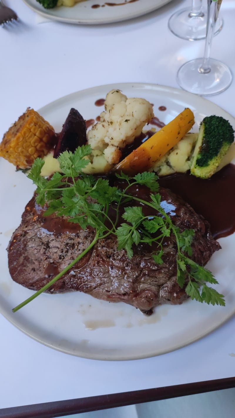 Café des Anges in Lyon Restaurant Reviews, Menu and Prices TheFork