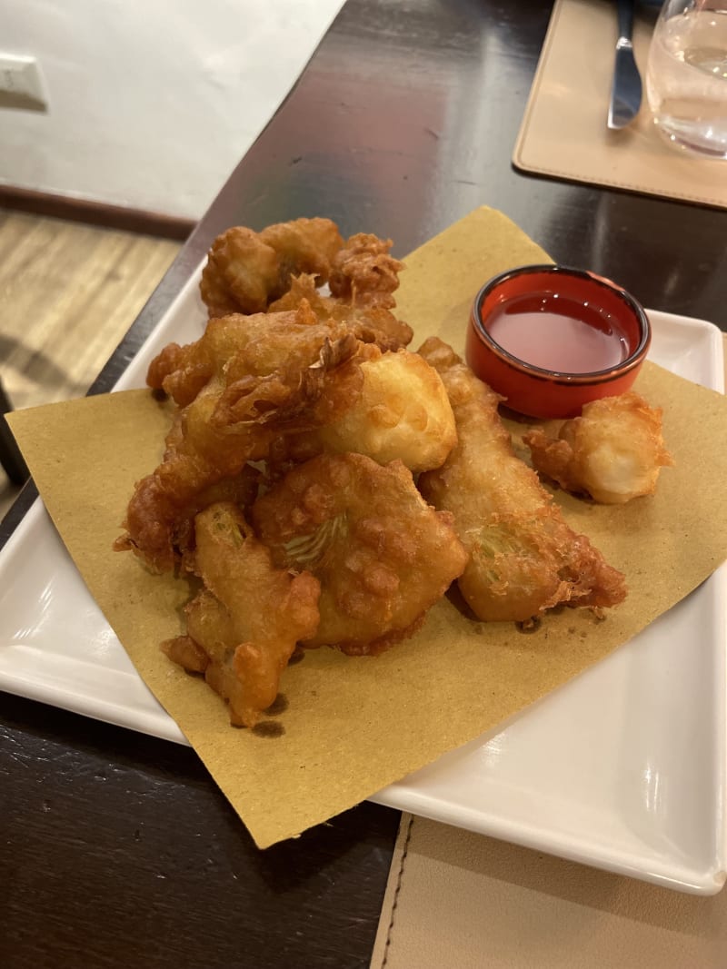 Carciofi fritti - Enosteria  capolecase, Rome